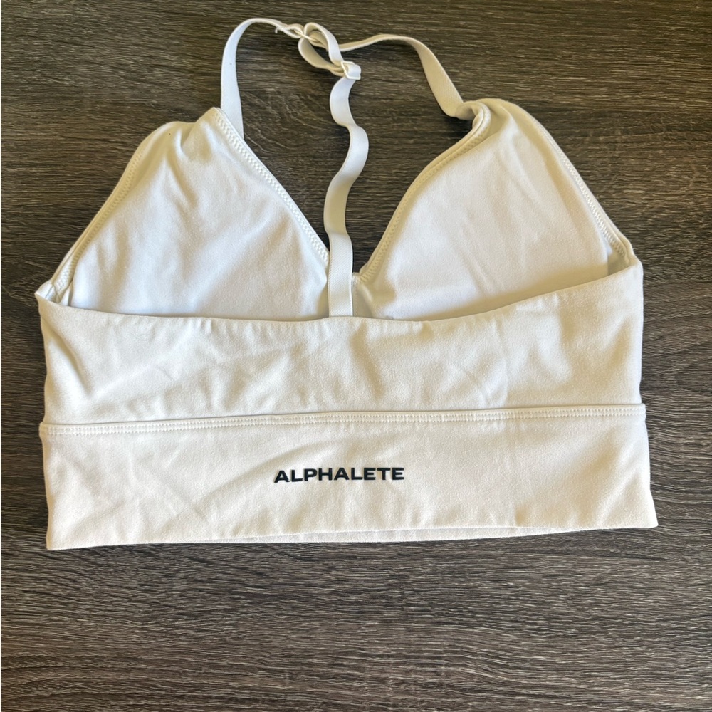 Alphalete Women's White Sports Bra